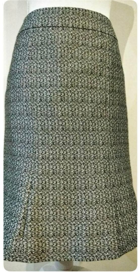 値下げ❗️美品✨UNTITLEDラメツイードスーツ、黒スカートコサージュ4点セット