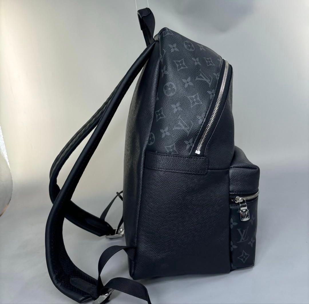 ルイヴィトン タイガラマ ディスカバリーバックパック ノワール