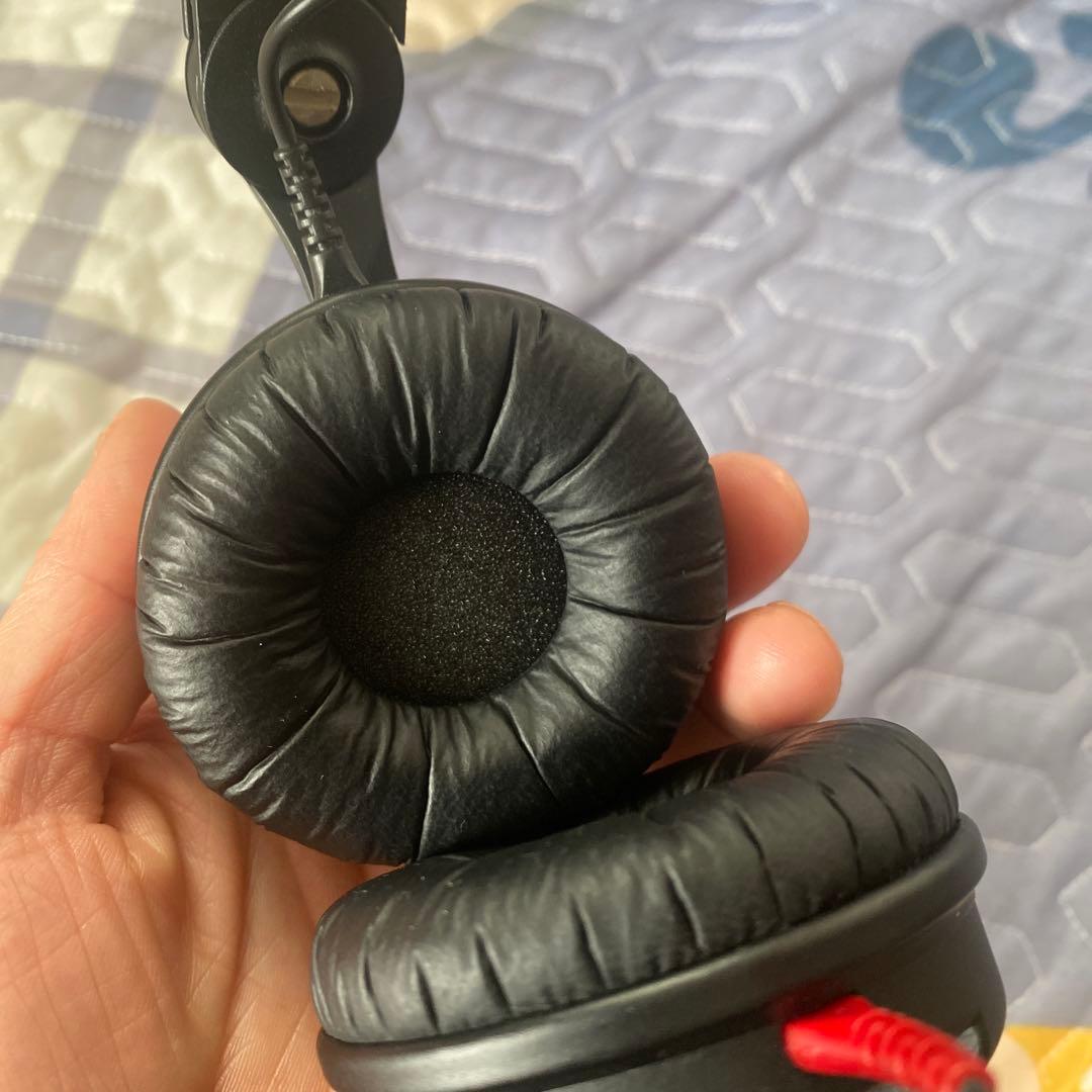 SENNHEISER ( ゼンハイザー ) HD25