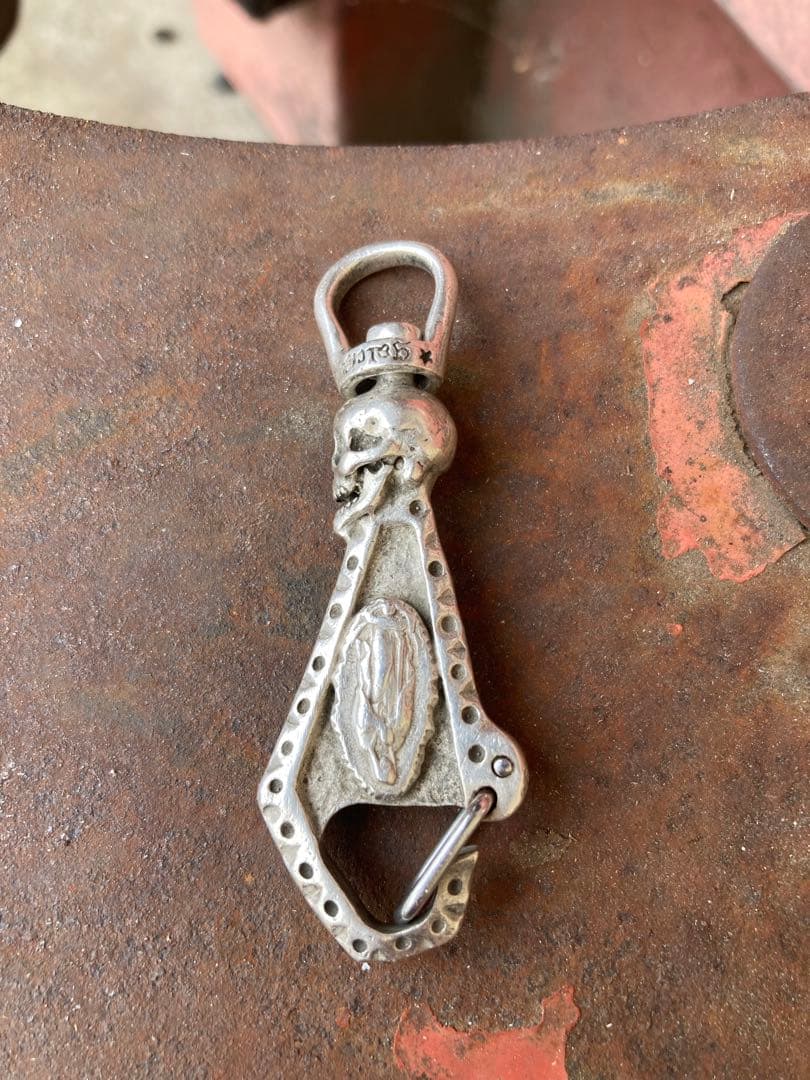 galcia ガルシア　キーホルダー　マリア　スカル