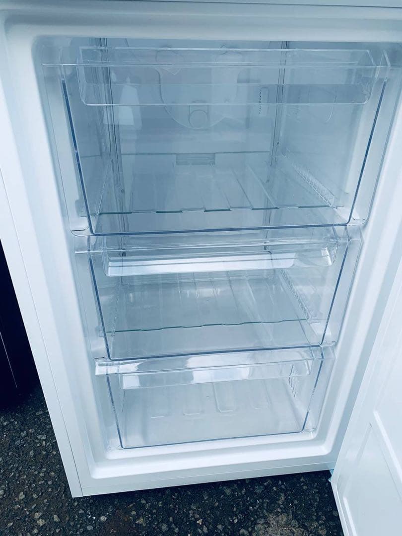 送料設置無料　ニトリ ノンフロン2ドアファン冷凍冷蔵庫　NR-230F WH