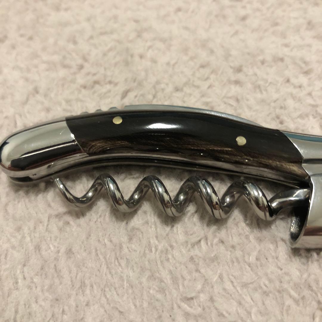 ラギオール・アン・オブラック　ワインオープナー