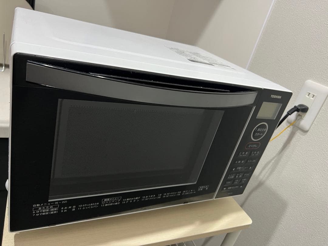 東芝　ER-X18(W)　オーブンレンジ　18L　ホワイトERX18(W)