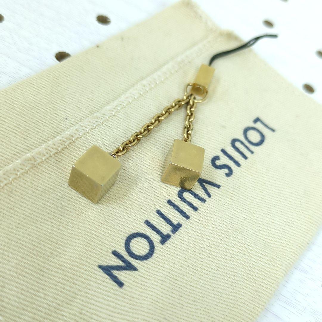 ルイヴィトン アクセソワール テレフォンヌ キューブ ストラップ ゴールド