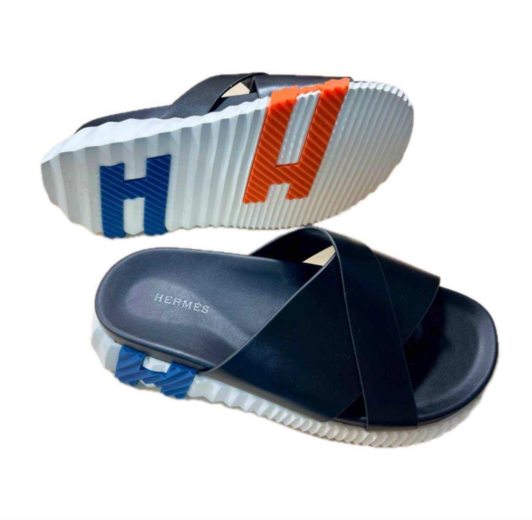 未使用。HERMES サンダル ブラック　インフラ
