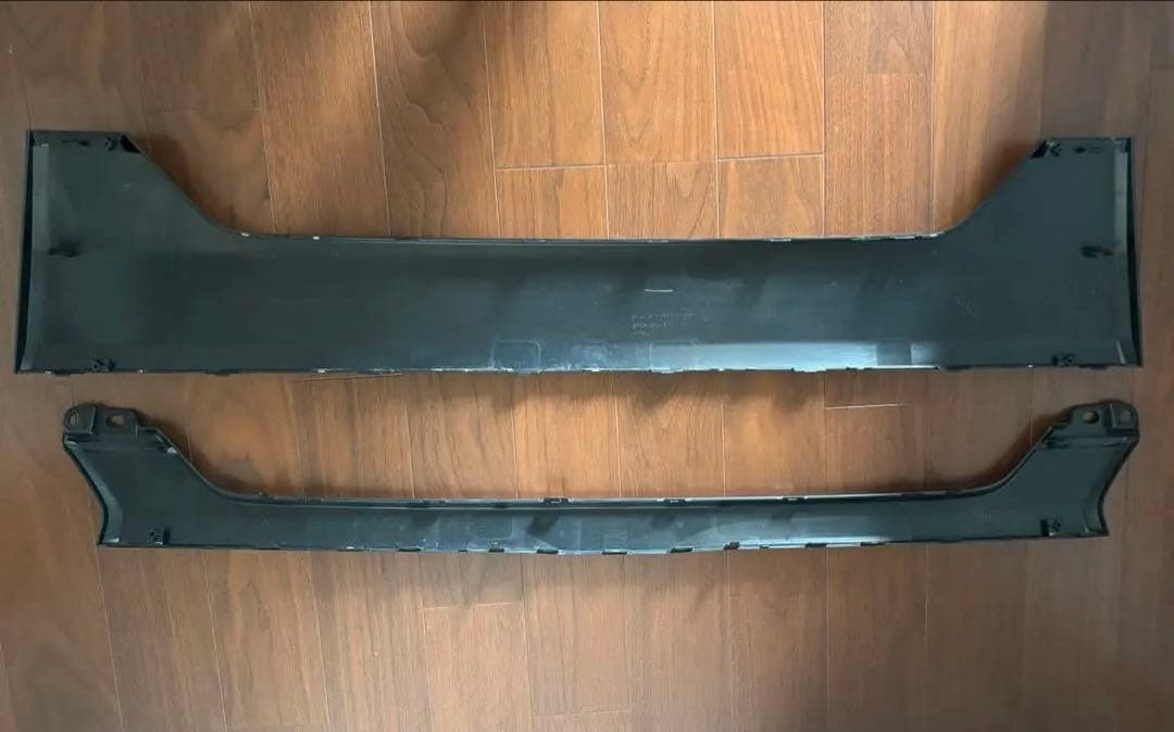 N*p様 ハイエース200系　ナロー　フロントグリルカバー　新車外し