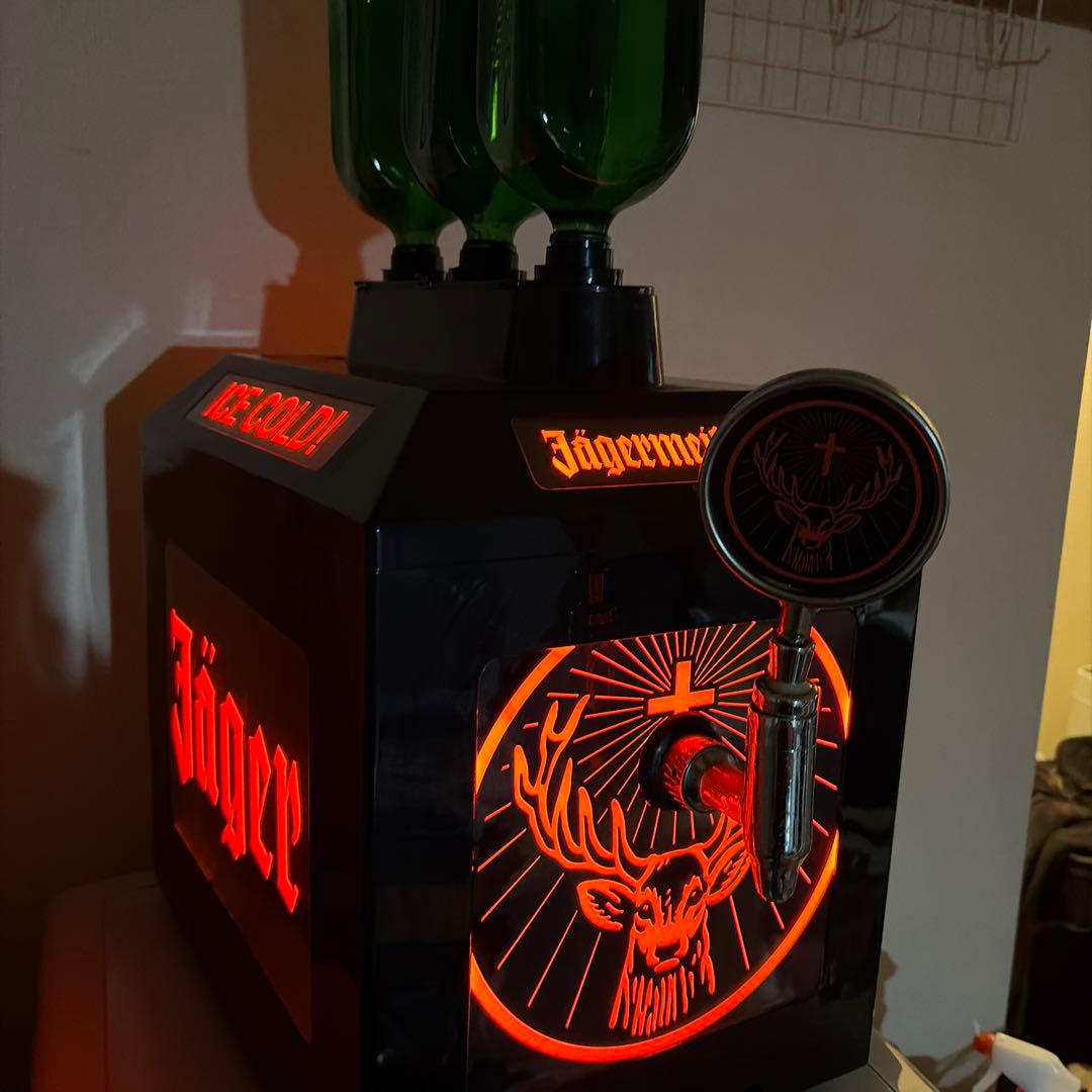 イエガーマイスター冷却ディスペンサー