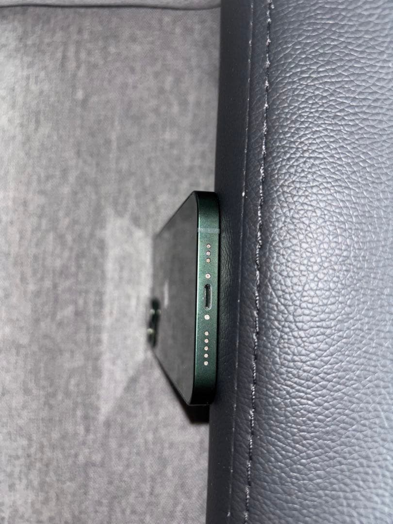 Apple iPhone 12 ミッドグリーン　外装美品