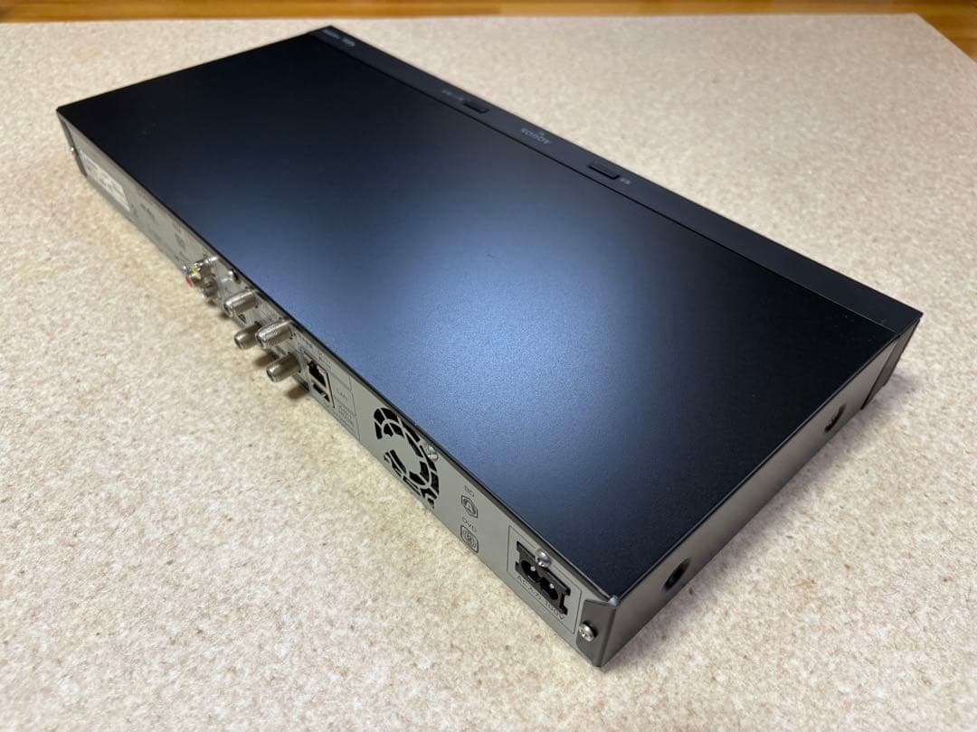 AQUOS ブルーレイレコーダ(W録/500GB)