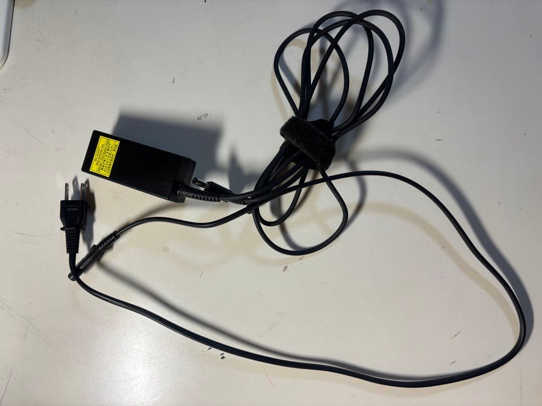 Dynabook T75 i7/8GB フルHD Office付 現状渡し