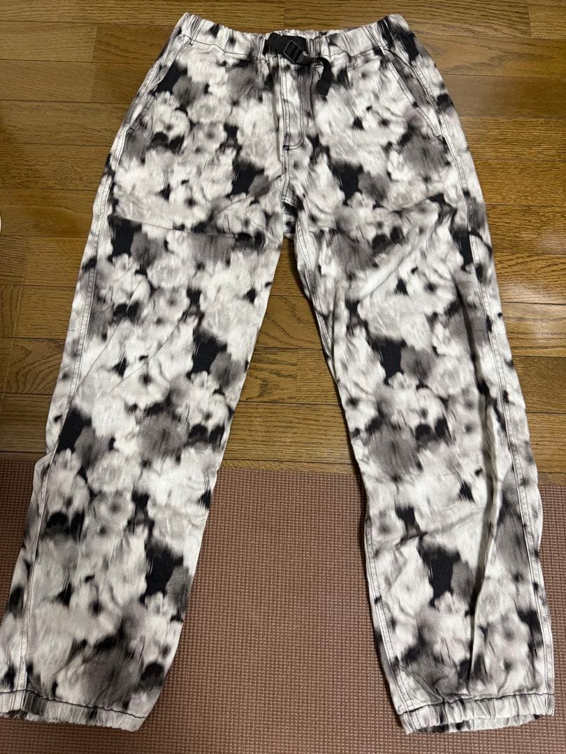 パンツ Supreme Liberty Floral Belted Pant
