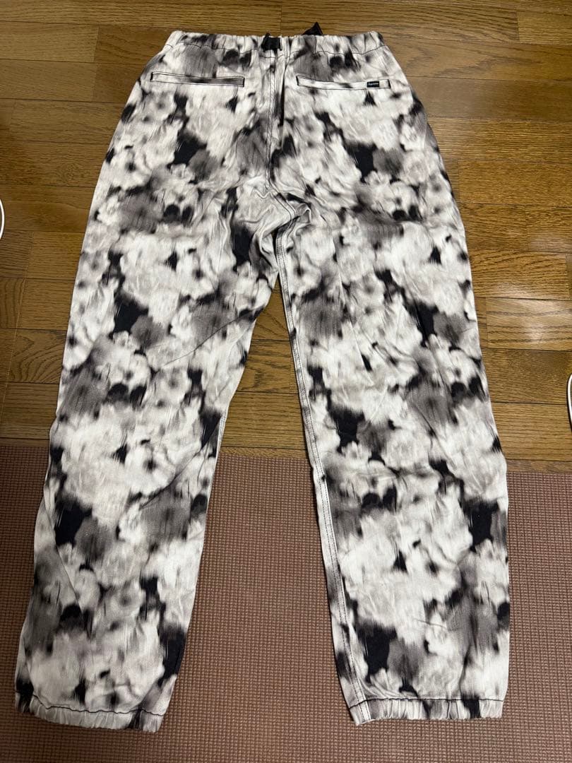 パンツ Supreme Liberty Floral Belted Pant