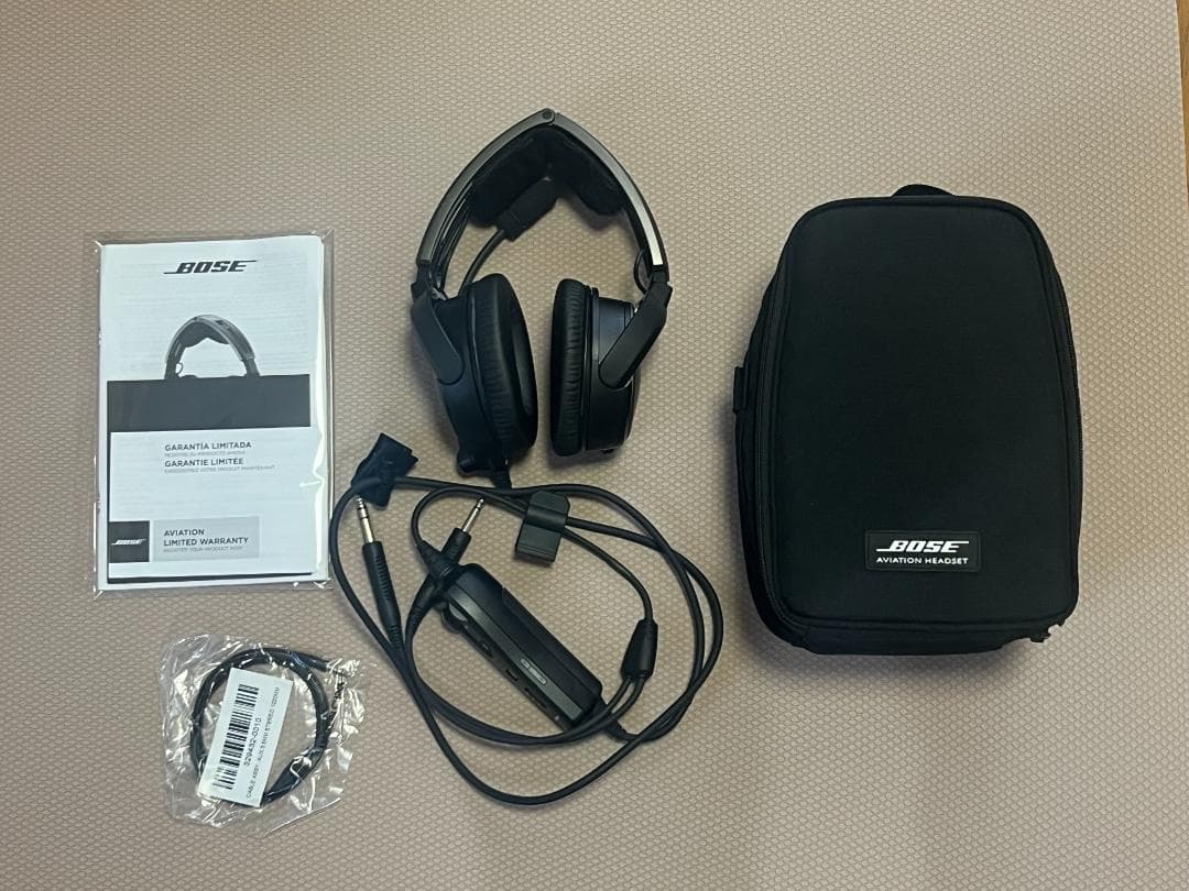 り*ゅ様 BOSEボーズ A20 Aviation Headset 2plugs