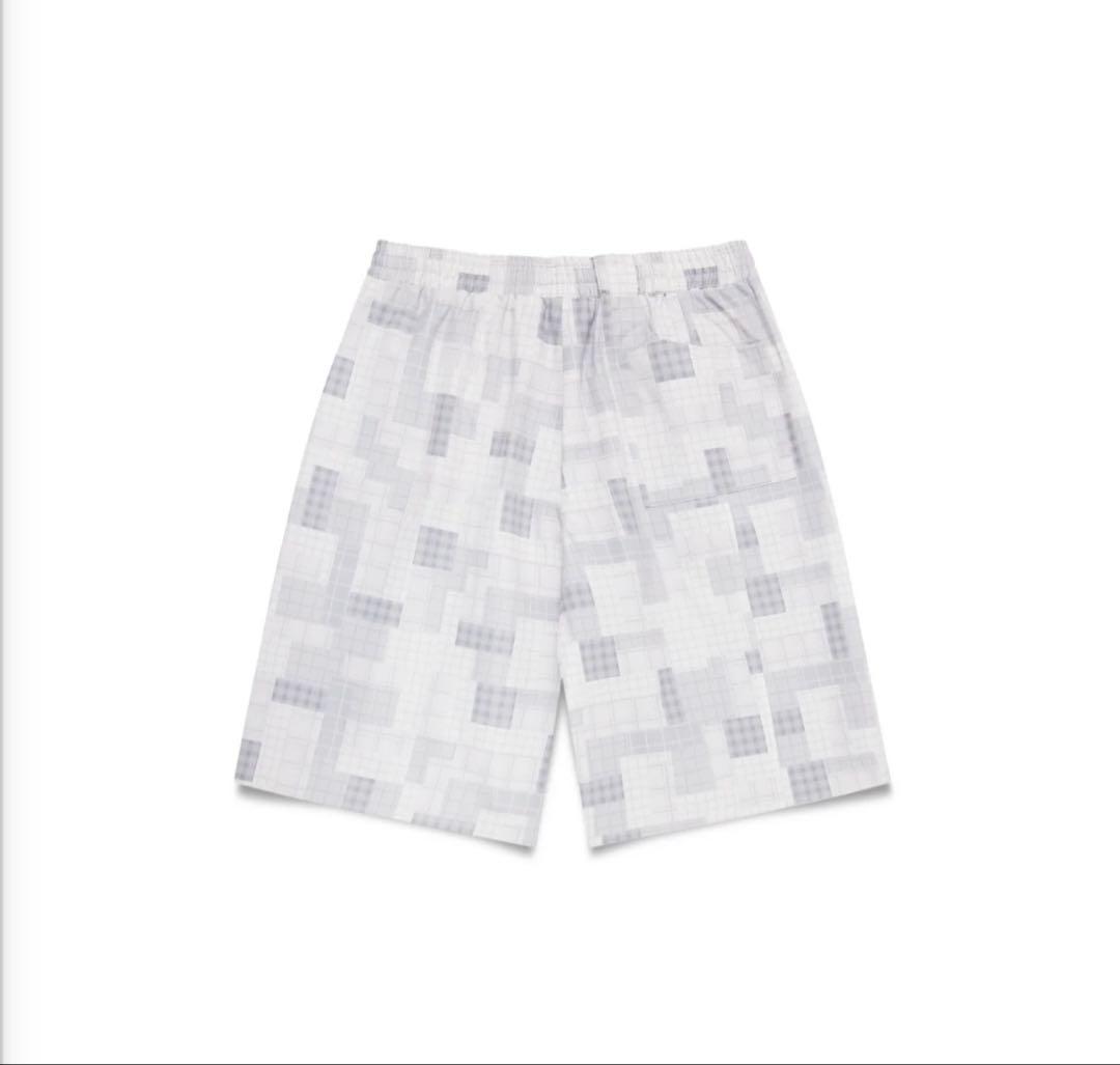 mertra ナイロンパンツ　ハーフパンツ