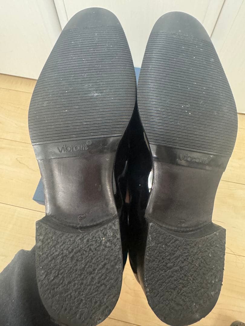 トリートドレッシング　エナメルシューズ　25cm