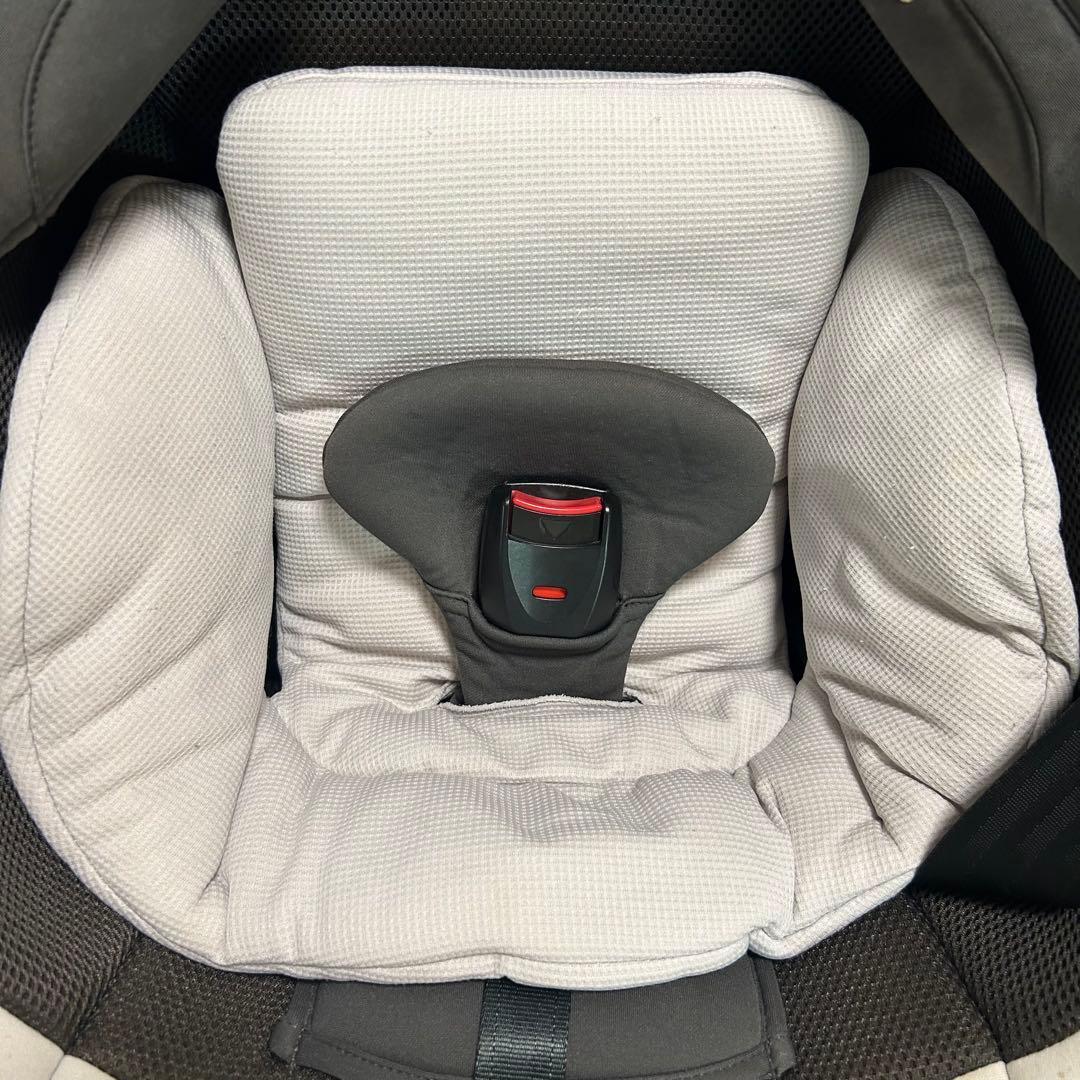 combi コンビ クルムーヴ チャイルドシート