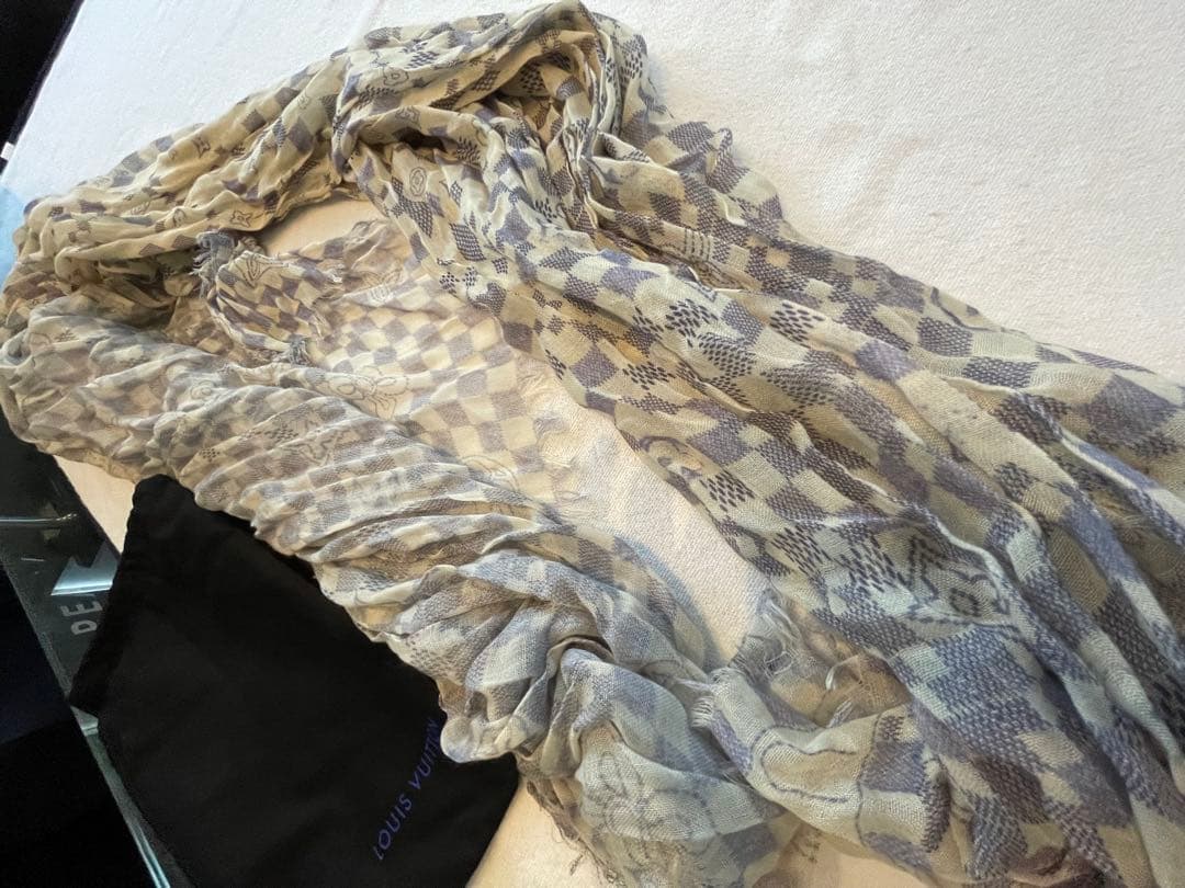 LOUIS VUITTON ストール　新品未使用　ルイヴィトン