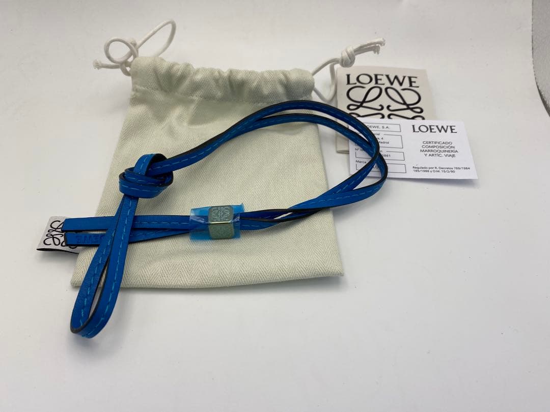 LOEWE ロエベ 　アナグラムダイス　チャーム