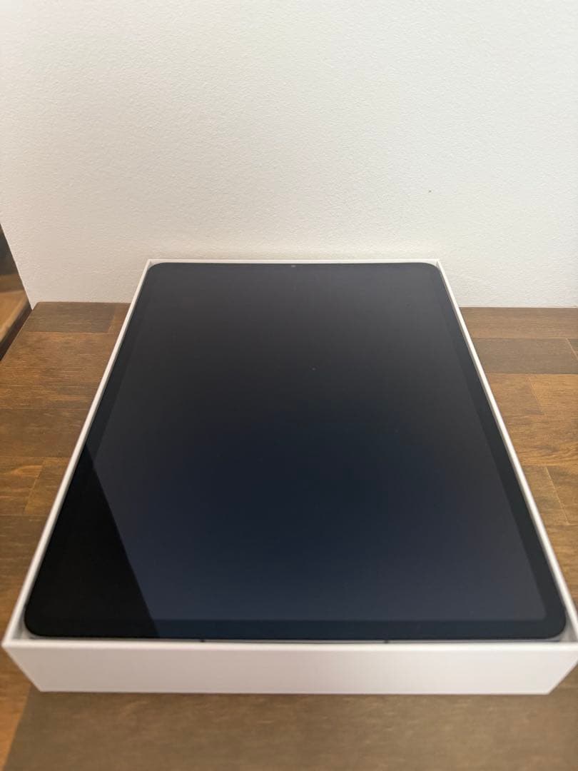 iPad Pro 12.9インチ　第5世代　128GB BoYata