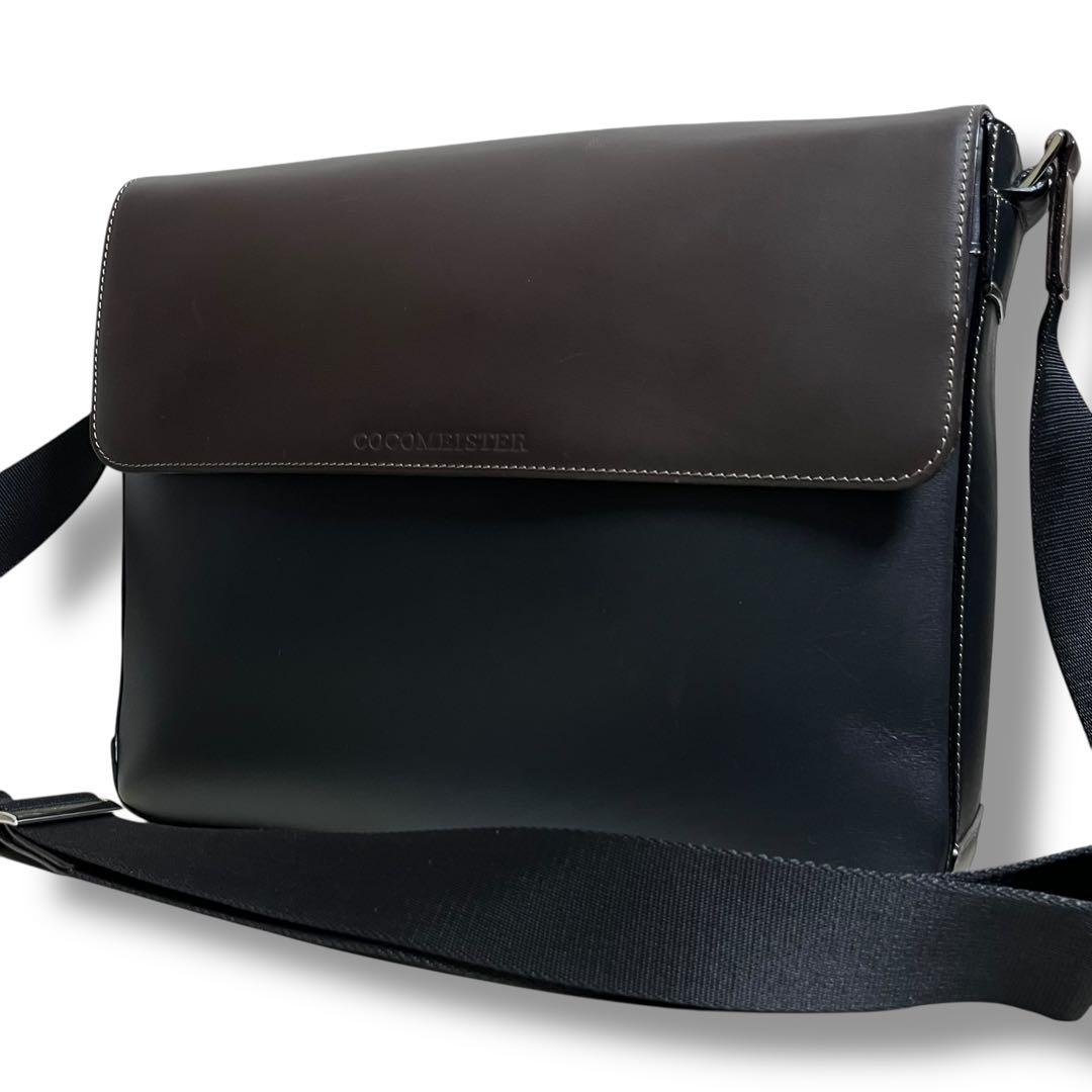 定価11万円!! 美品　ココマイスター シティライトリバティ ショルダーバッグ