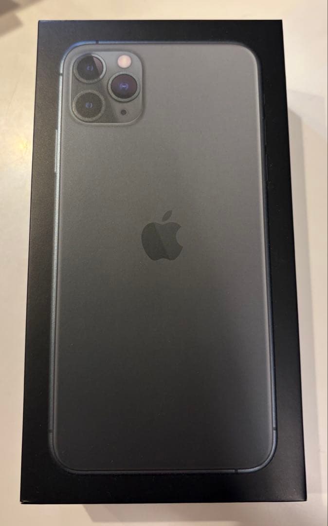 Apple iPhone 11 Pro Max 256GB ミッドナイトグリーン