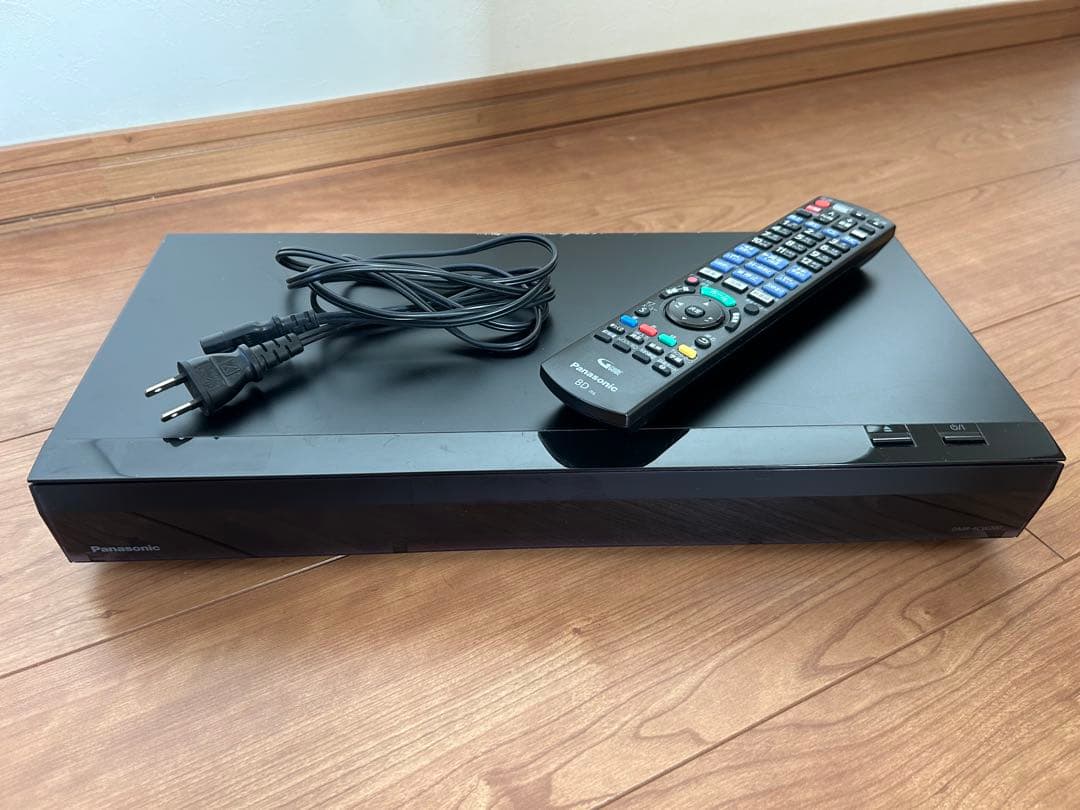 Panasonic DMR-4CW200 ブルーレイレコーダー