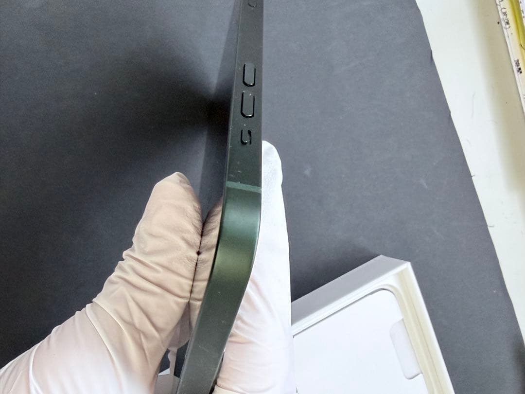 スマートフォン本体 iPhone13 128G