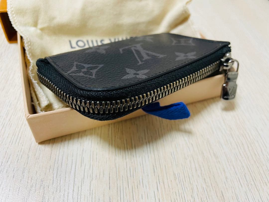 ルイヴィトン モノグラム ケース
