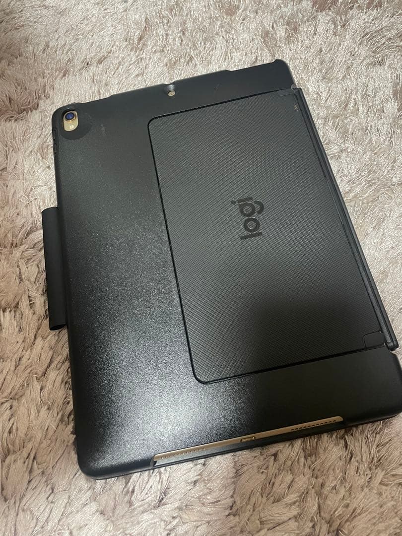 iPad Pro 10.5インチ 512GB Wi-Fi【キーボードケース付】