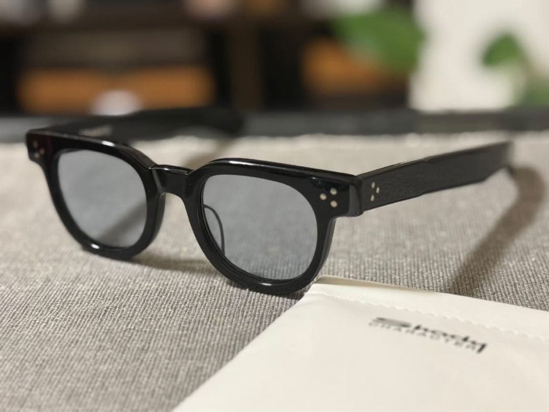 小物 Shady CHARACTER FRANKIE Black 46-22