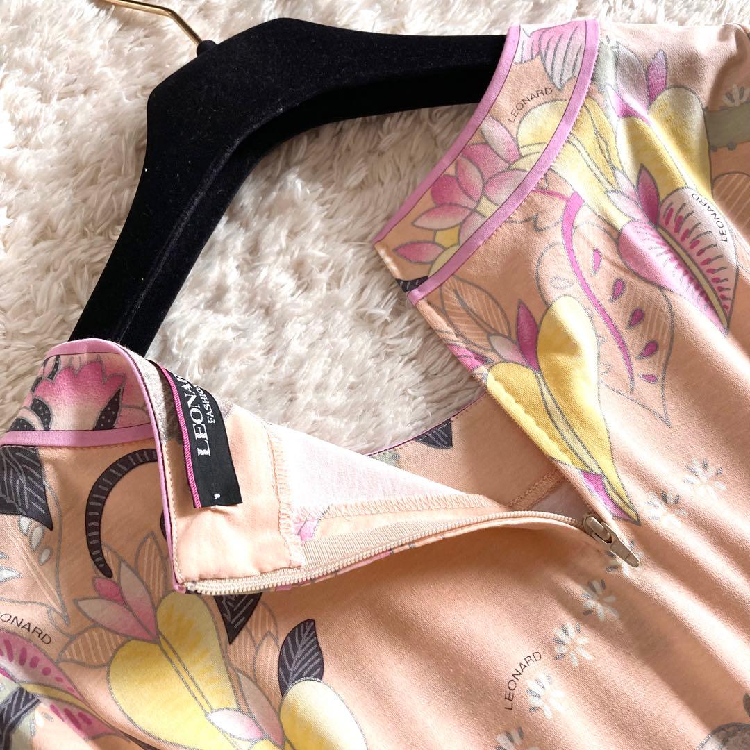 【極美品】レオナール ボタニカルワンピース フラワートリム 花柄 Aライン