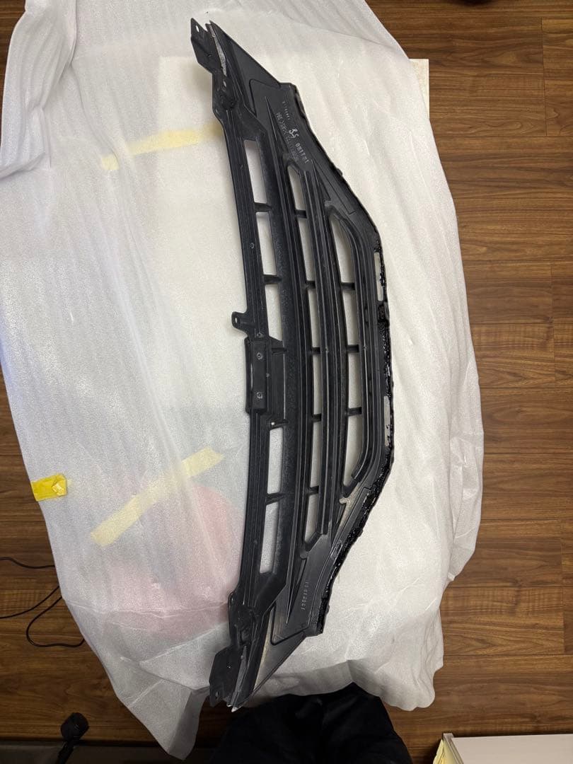 トヨタ　マークX 130系　モデリスタ　フロントグリル　ブラック　202 修復有