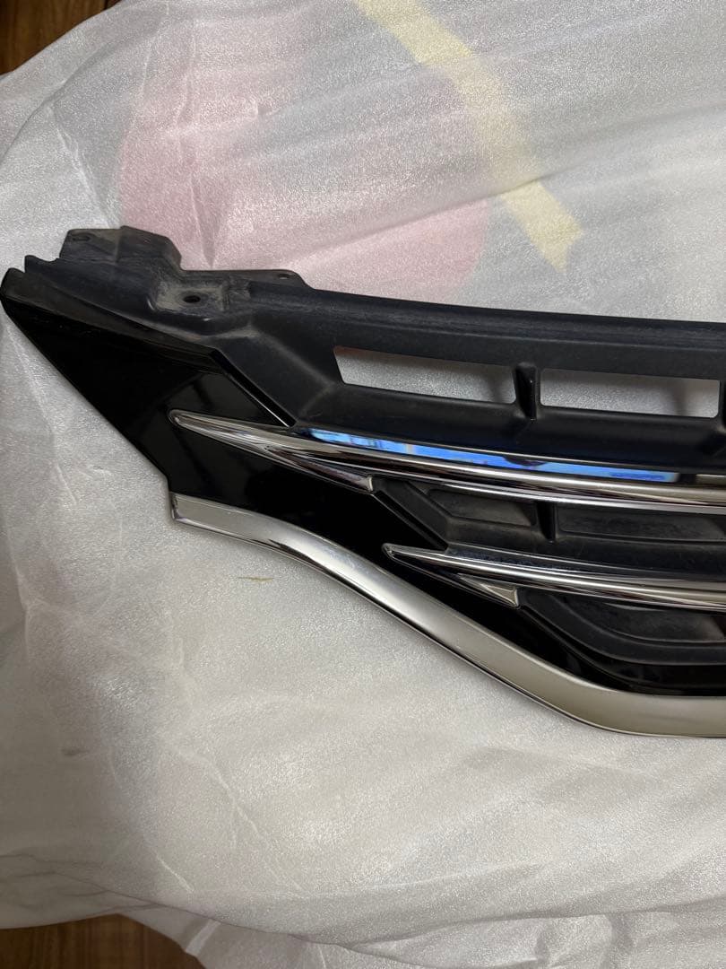 トヨタ　マークX 130系　モデリスタ　フロントグリル　ブラック　202 修復有