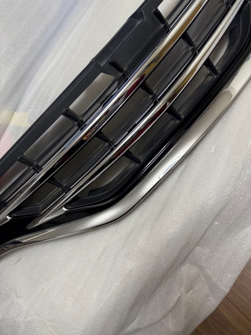 トヨタ　マークX 130系　モデリスタ　フロントグリル　ブラック　202 修復有