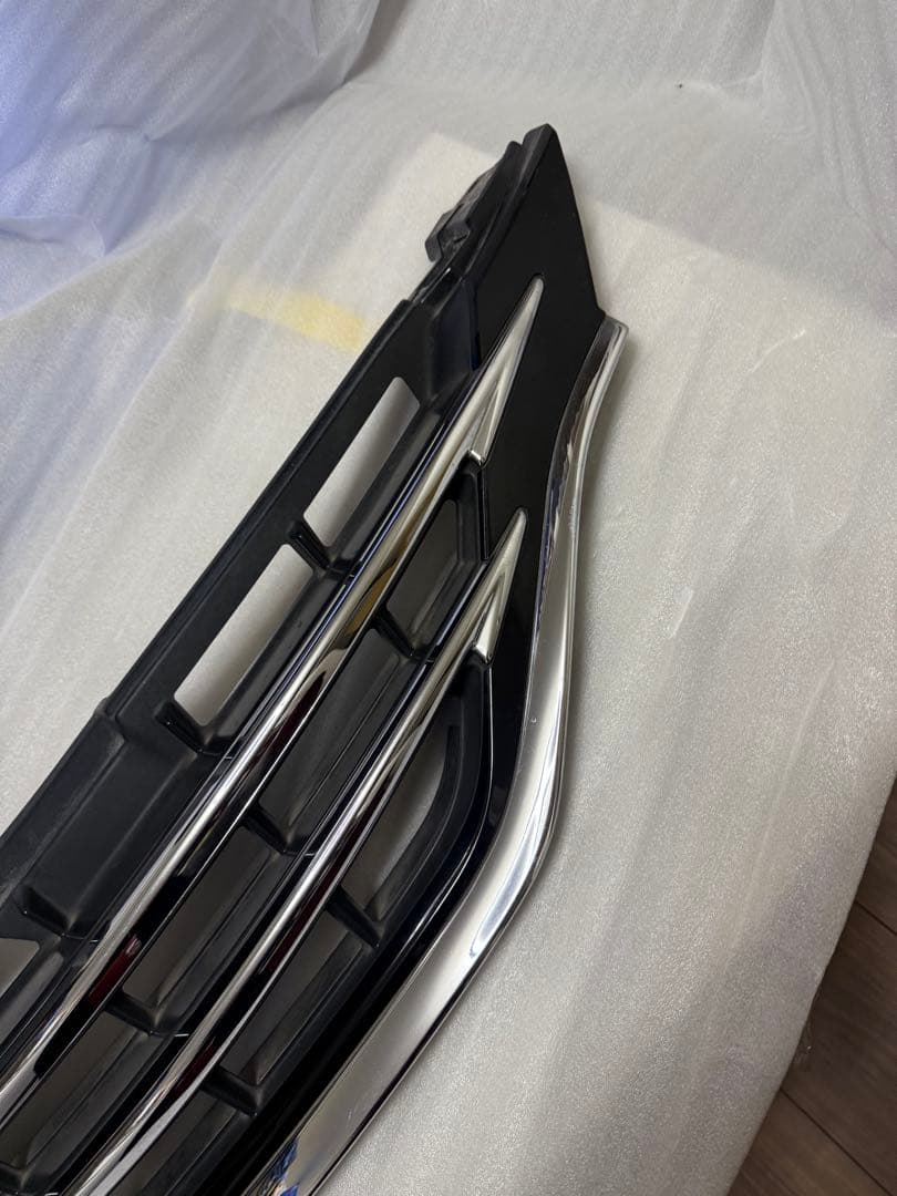 トヨタ　マークX 130系　モデリスタ　フロントグリル　ブラック　202 修復有