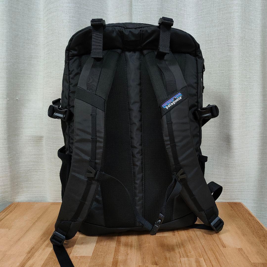 パタゴニア レフュジオ デイパック 30L ブラック 47928