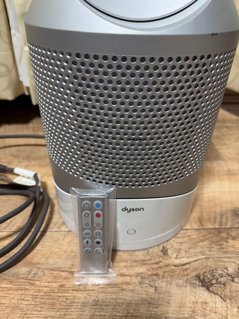 ダイソン Dyson Pure Hot+Cool HP03 リモコン付き