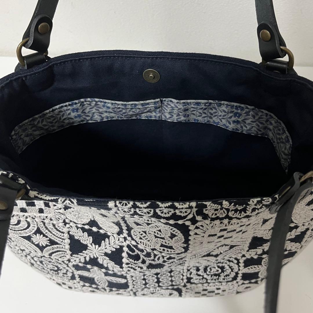 ミナペルホネン　ハンドメイド　マチ付きトートバッグ