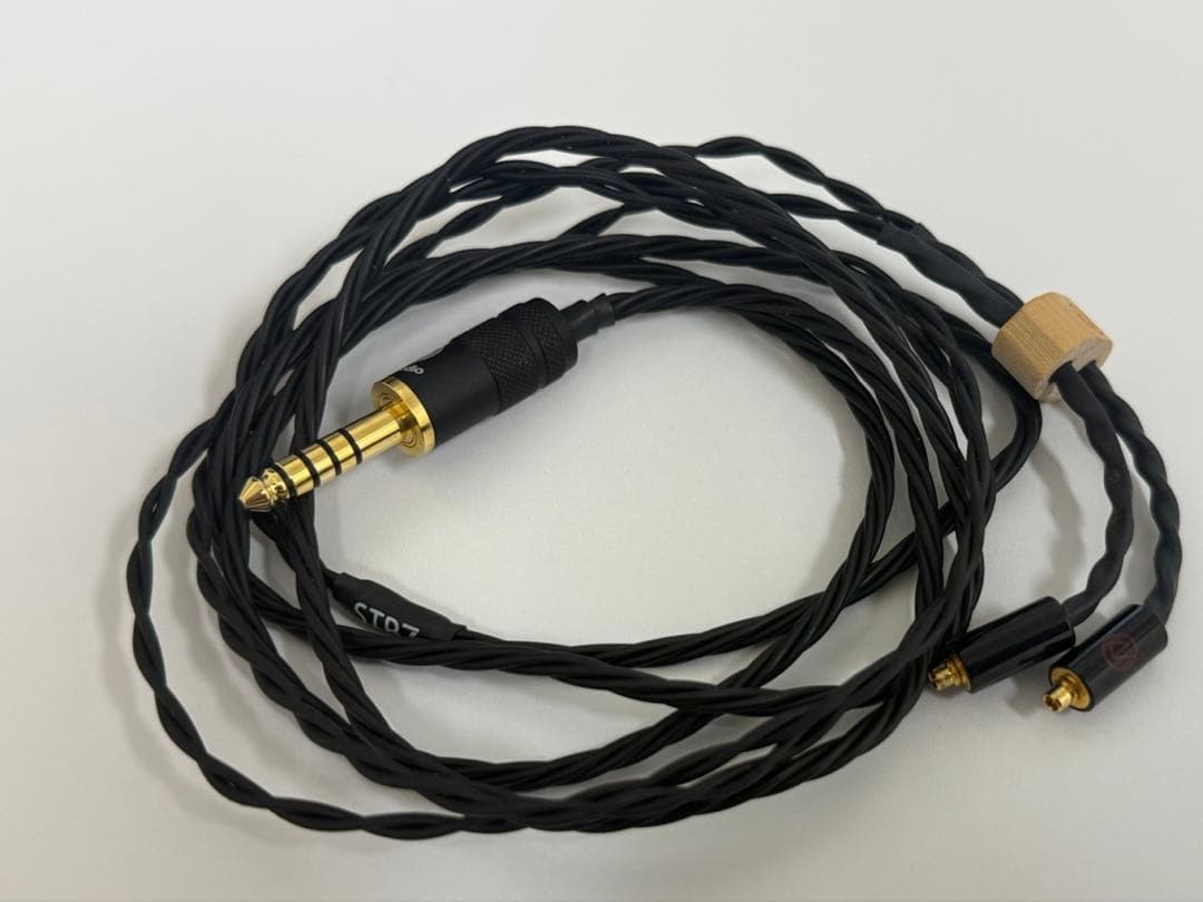 イヤホン brise audio STR7SE (4.4mm / MMCX)