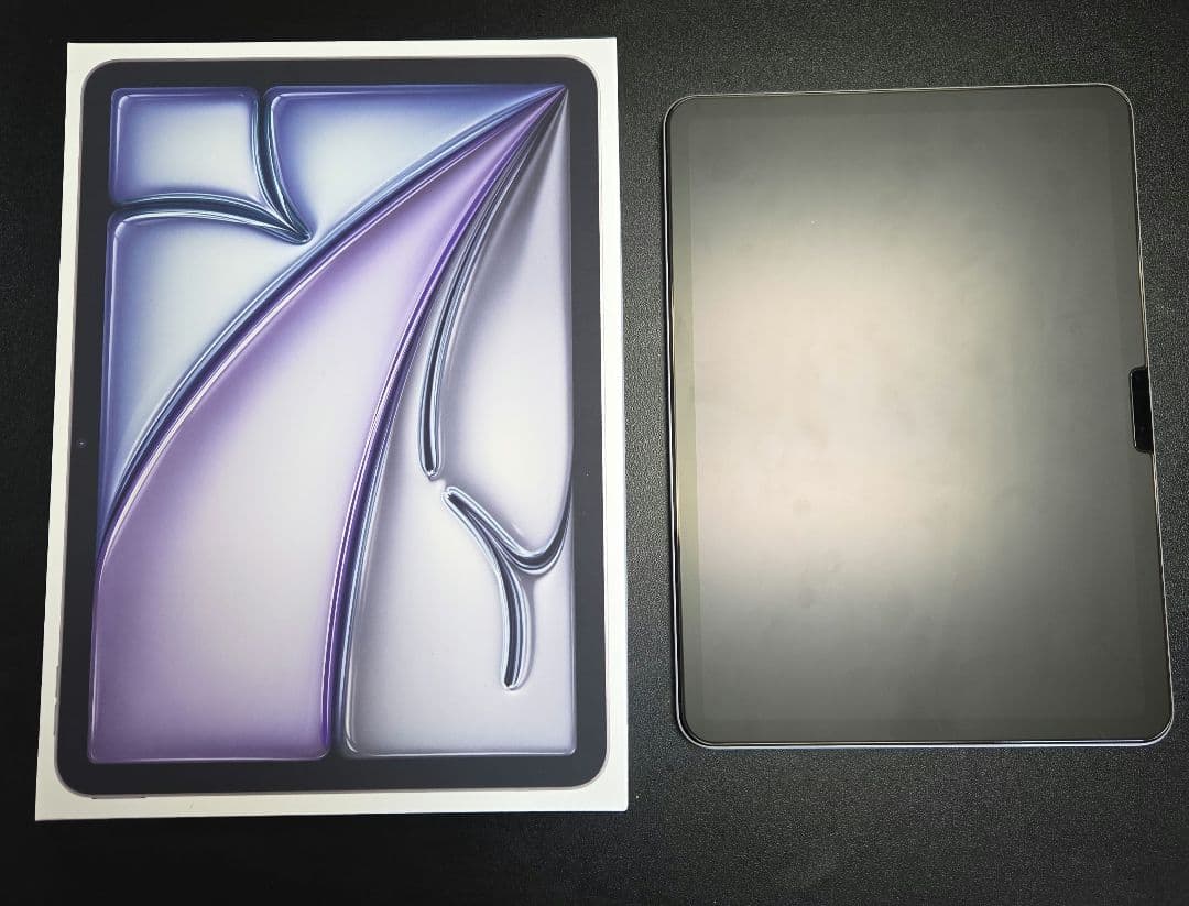 Apple iPad Air (第7世代) スペースグレー 本体