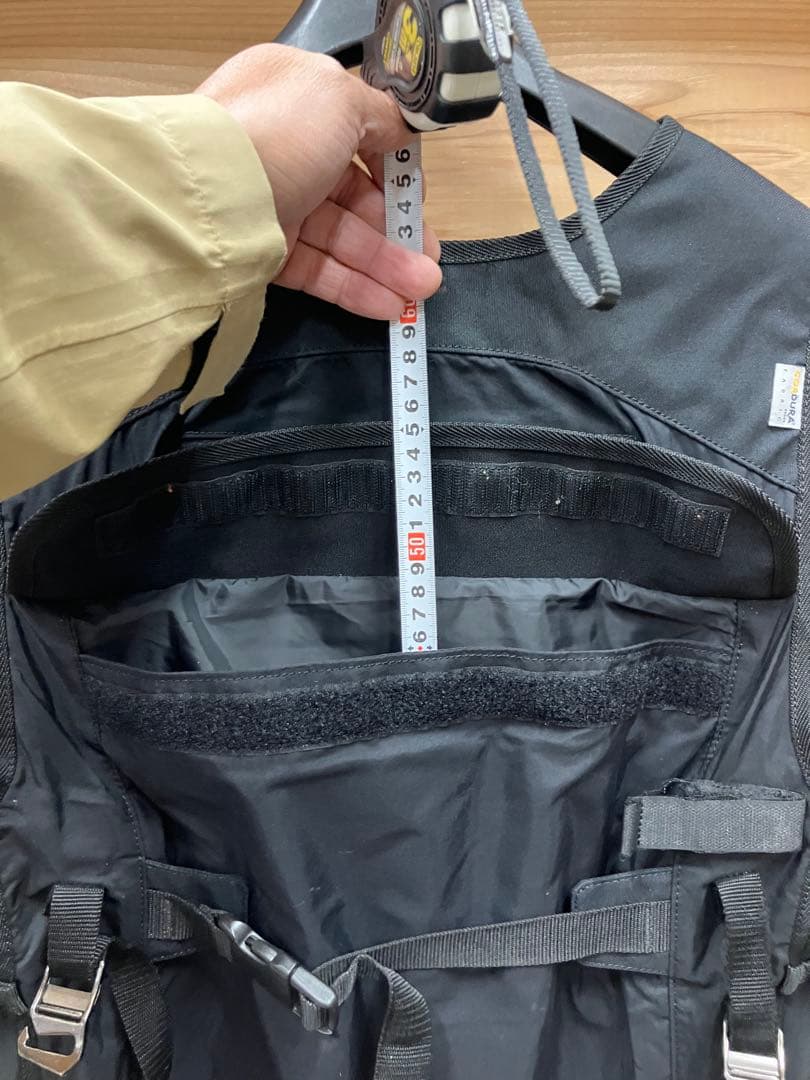 P01 デザイン　MASTER-PIECE コラボ　スノーボード　ベスト