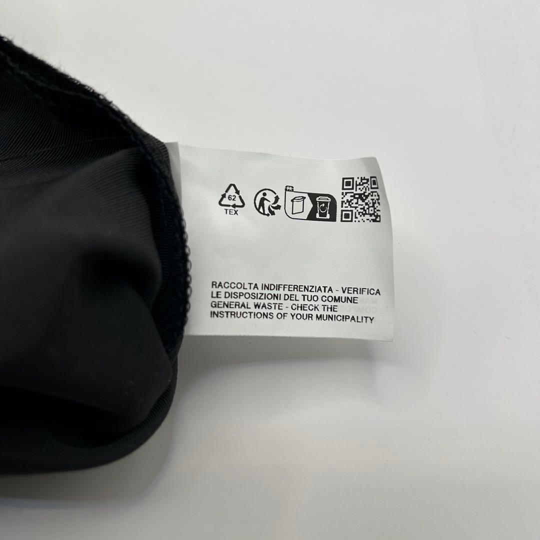 【希少】CELINE トリオンフ　ポンポンチャーム　ファーアクセサリー