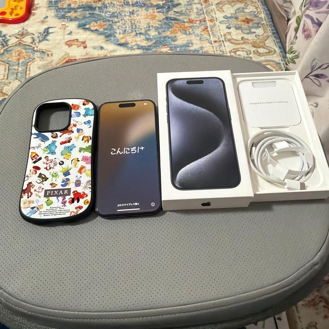 iPhone 15 Pro 256GB SIMフリー　ケース付き