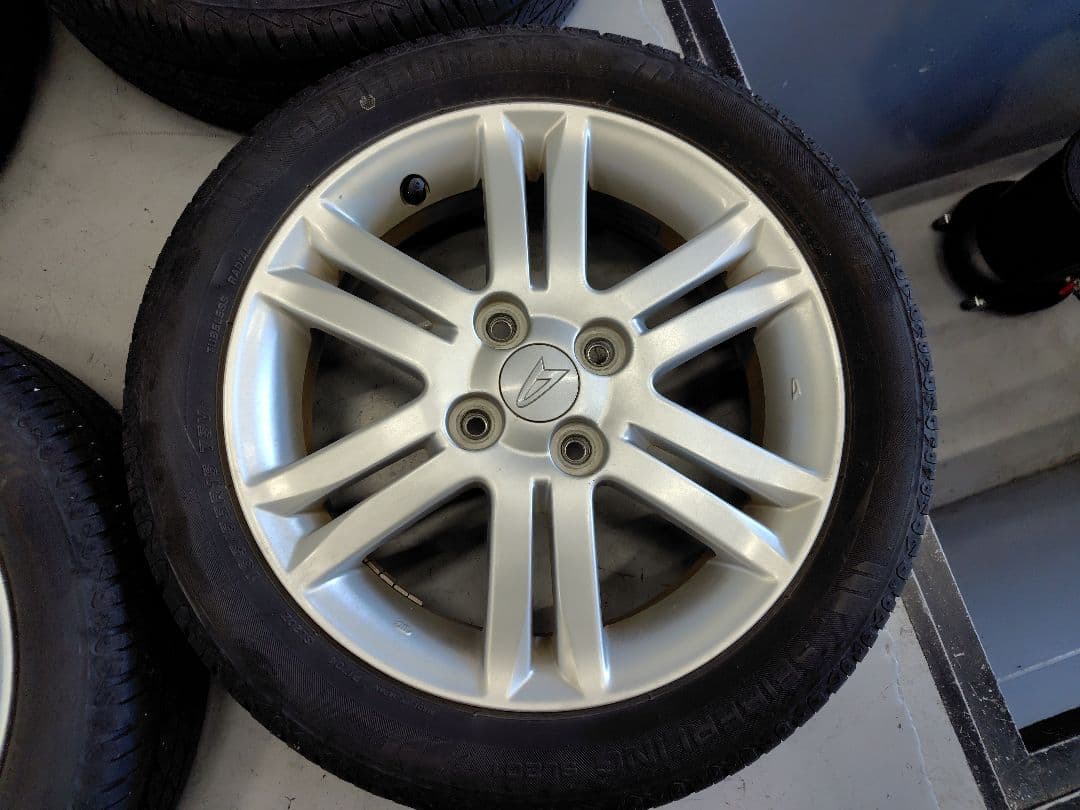 LA100Sムーブカスタム純正アルミタイヤ4本セット/12000円