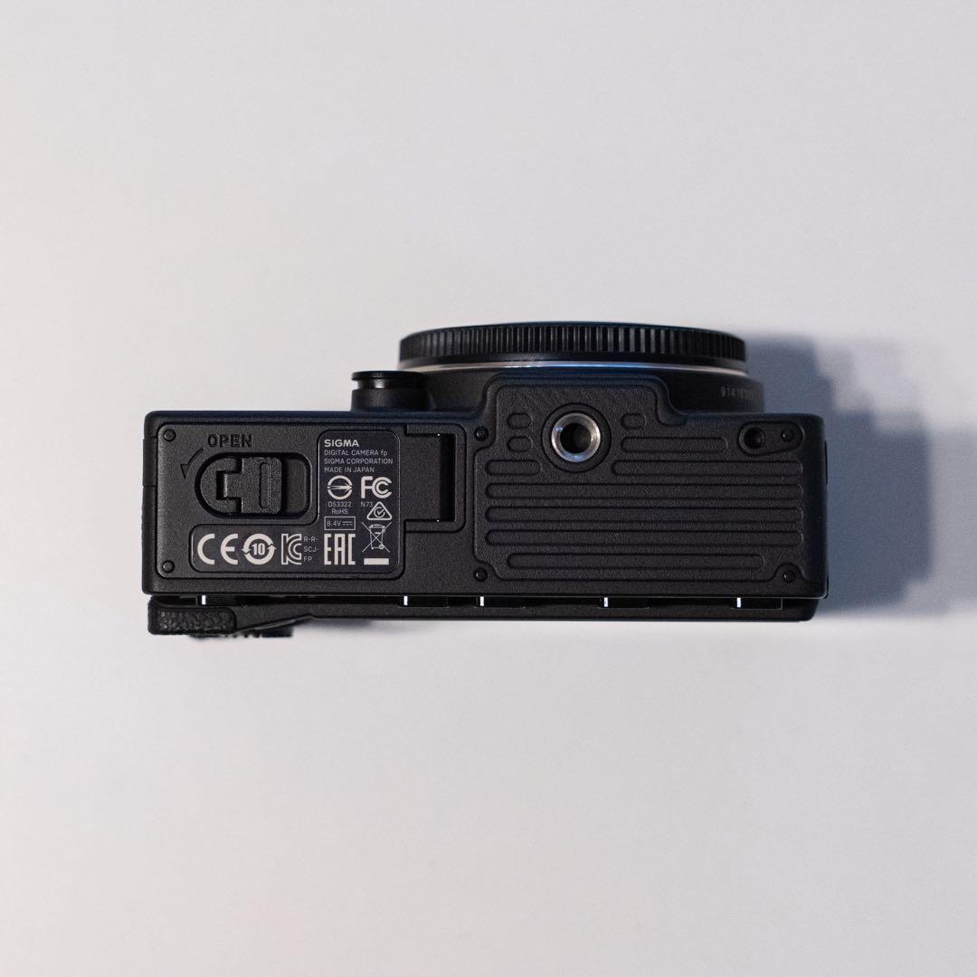 SIGMA fp 本体 +備品セット