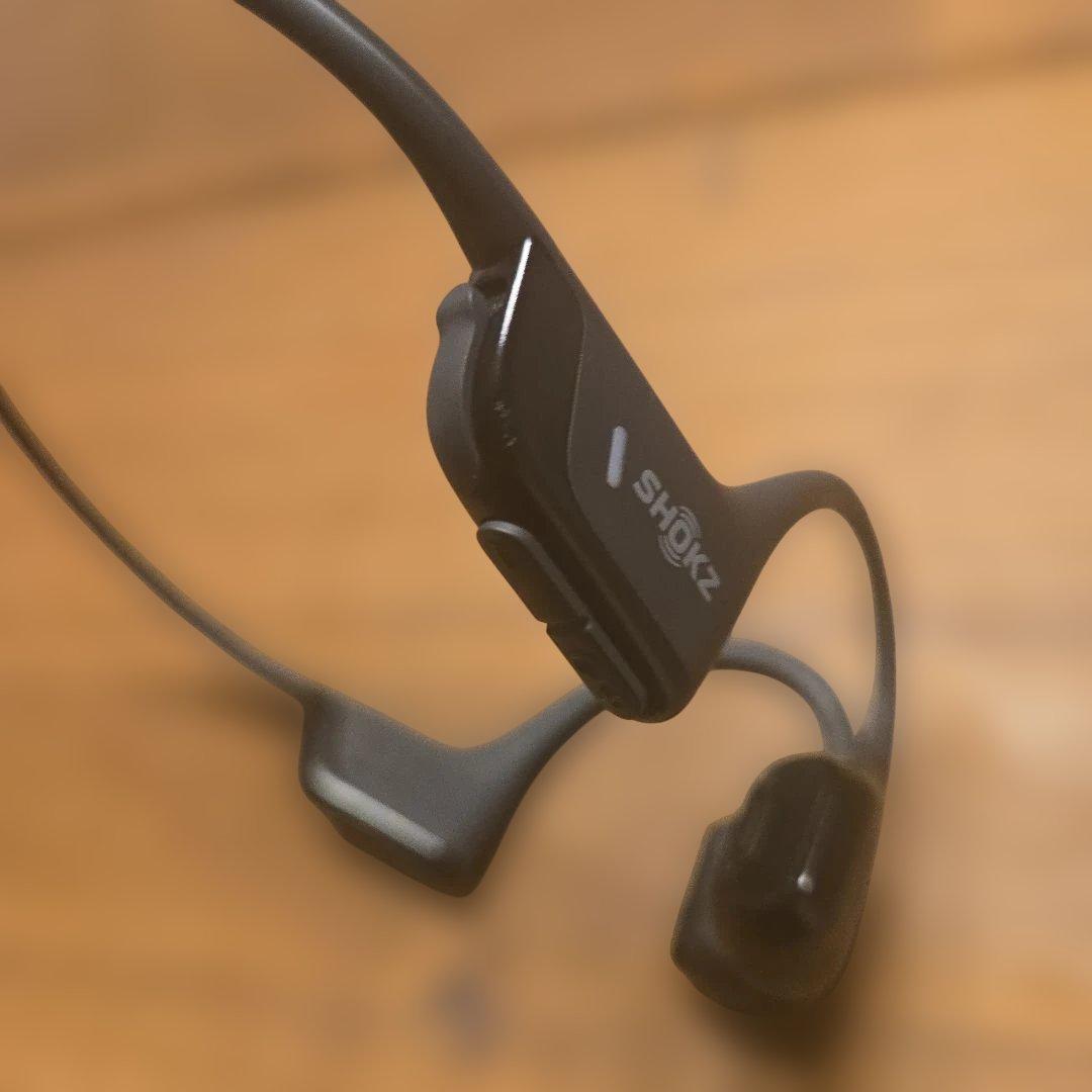 ➂SHOKZ OPENRUN PRO2 骨伝導イヤホン