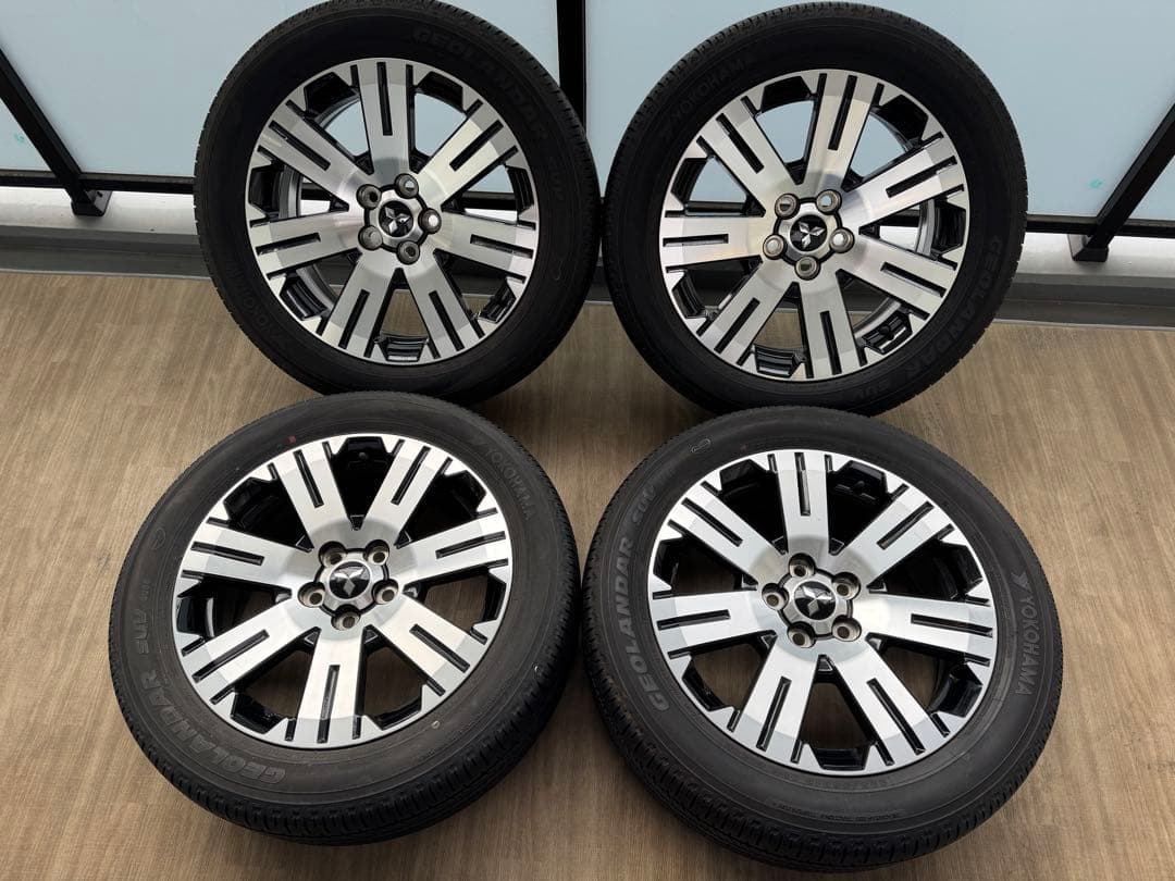 【送料込み】デリカD:5後期 純正タイヤ付きホイール 4本セット