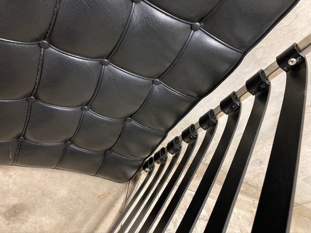 定価140万! 名作 良品 正規Knoll 黒 バルセロナ チェア②オットマン