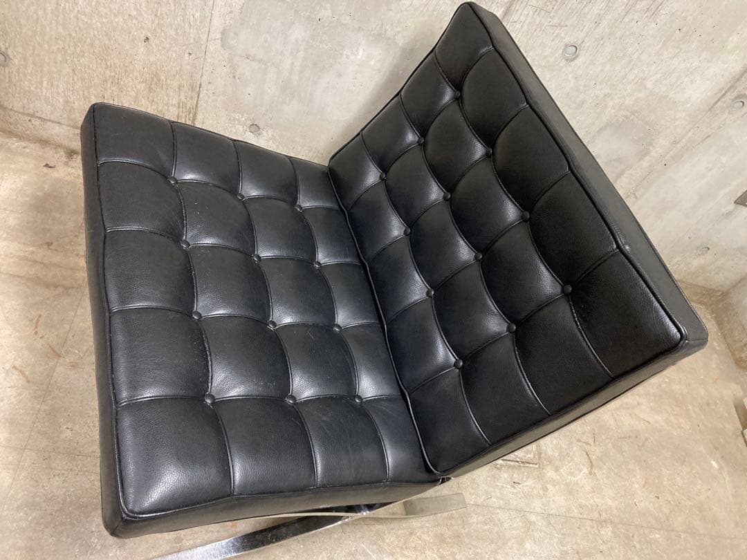 定価140万! 名作 良品 正規Knoll 黒 バルセロナ チェア②オットマン