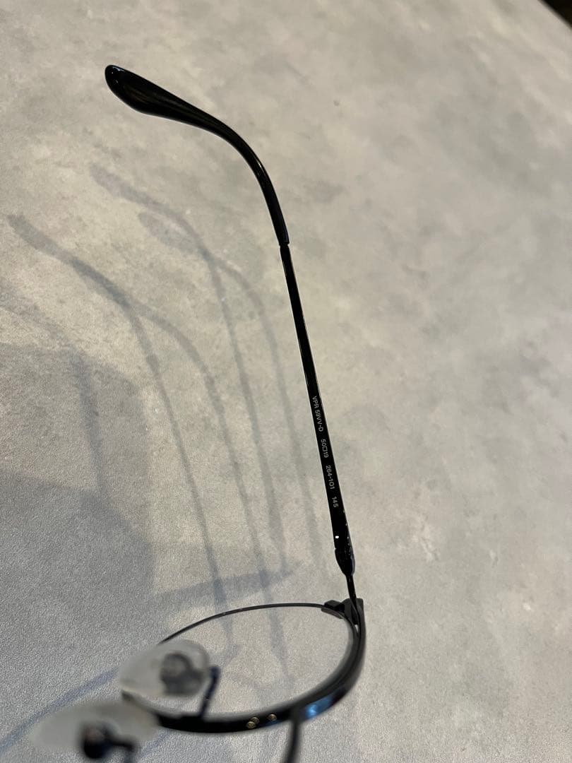 PRADA ブラックオーバルフレームメガネ ケース付き　度無し　日本製